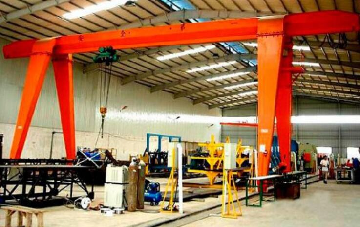 門式起重機(jī)安裝注意事(shì)項