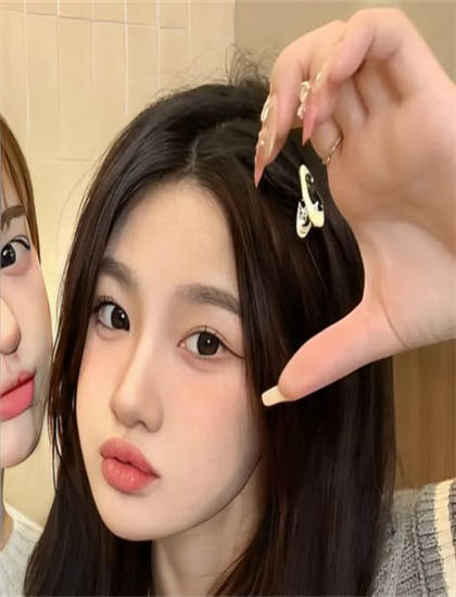 冒险片观影指南：高分少女OVA的文化内涵与社会意义 ——深入探索冒险片的艺术世界